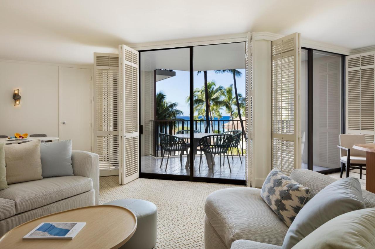 Halekulani - No Resort Fee Honolulu Exterior photo Living room