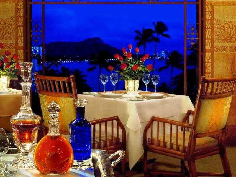 Halekulani - No Resort Fee Honolulu Exterior photo A restaurant at the Four Seasons Resort