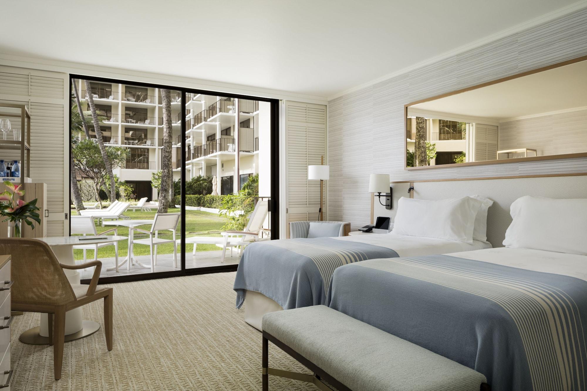 Halekulani - No Resort Fee Honolulu Exterior photo A guest room at The Westin Nanuk